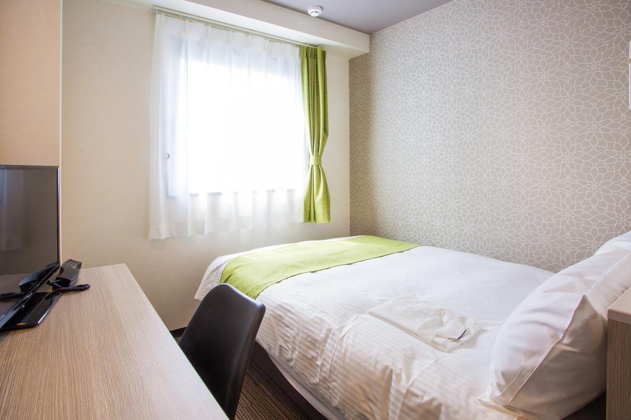 Kuretake Sakaisuji Honmachi 4* Ōsaka